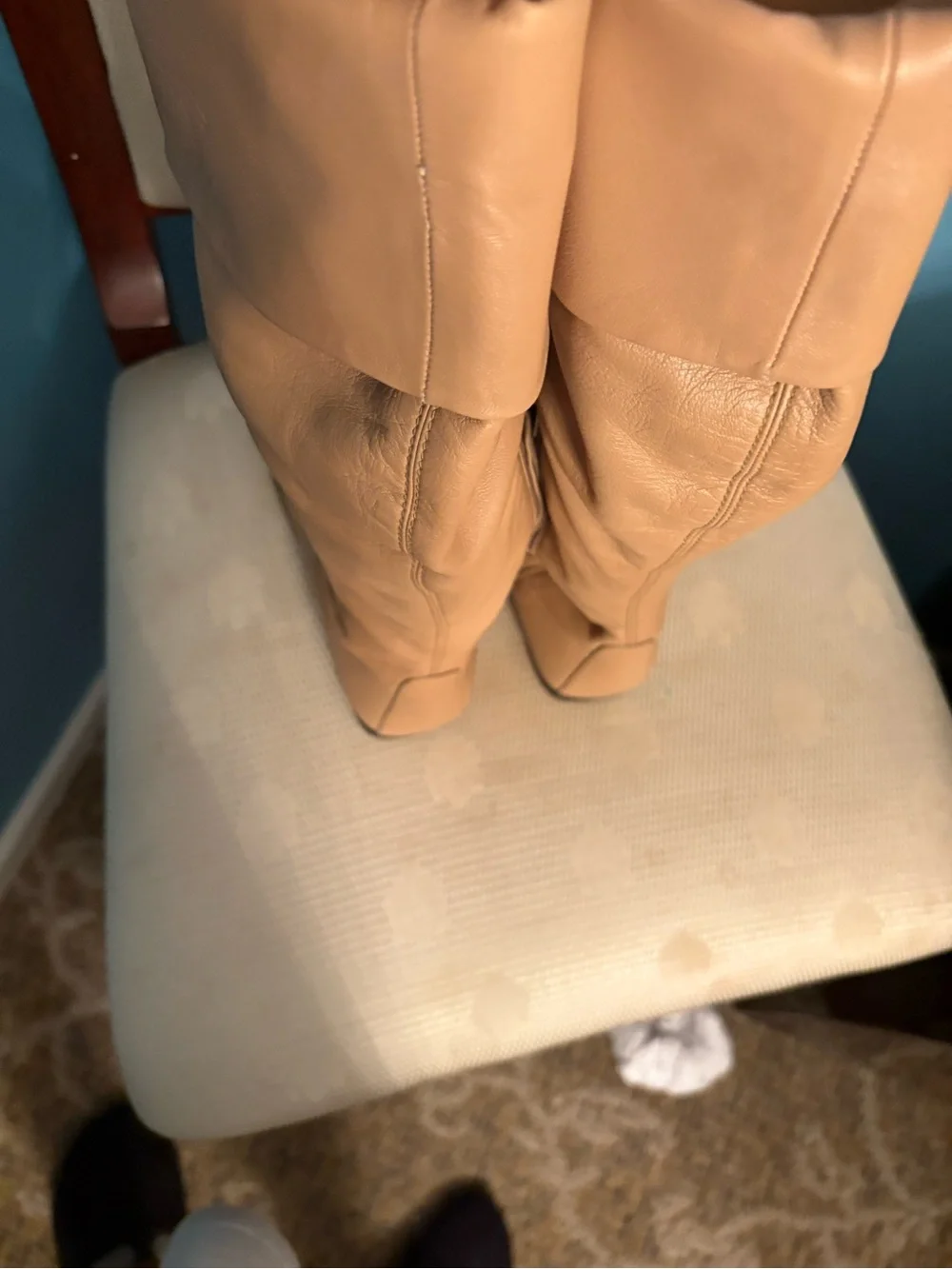 VTG CHANEL BEIGE LEATHER CC LOGO BOOTS 37.5